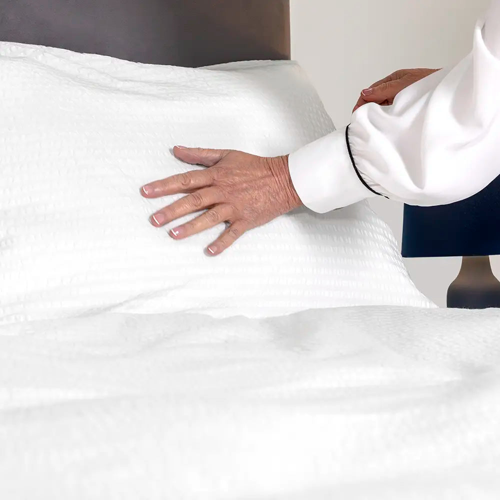 Luxury Cotton Seersucker 200 Thread Count Housewife Pillowcase Pair