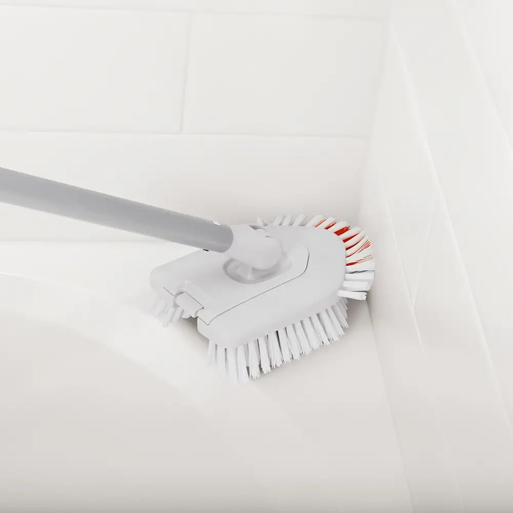 Oxo Extendable Tub & Tile Brush