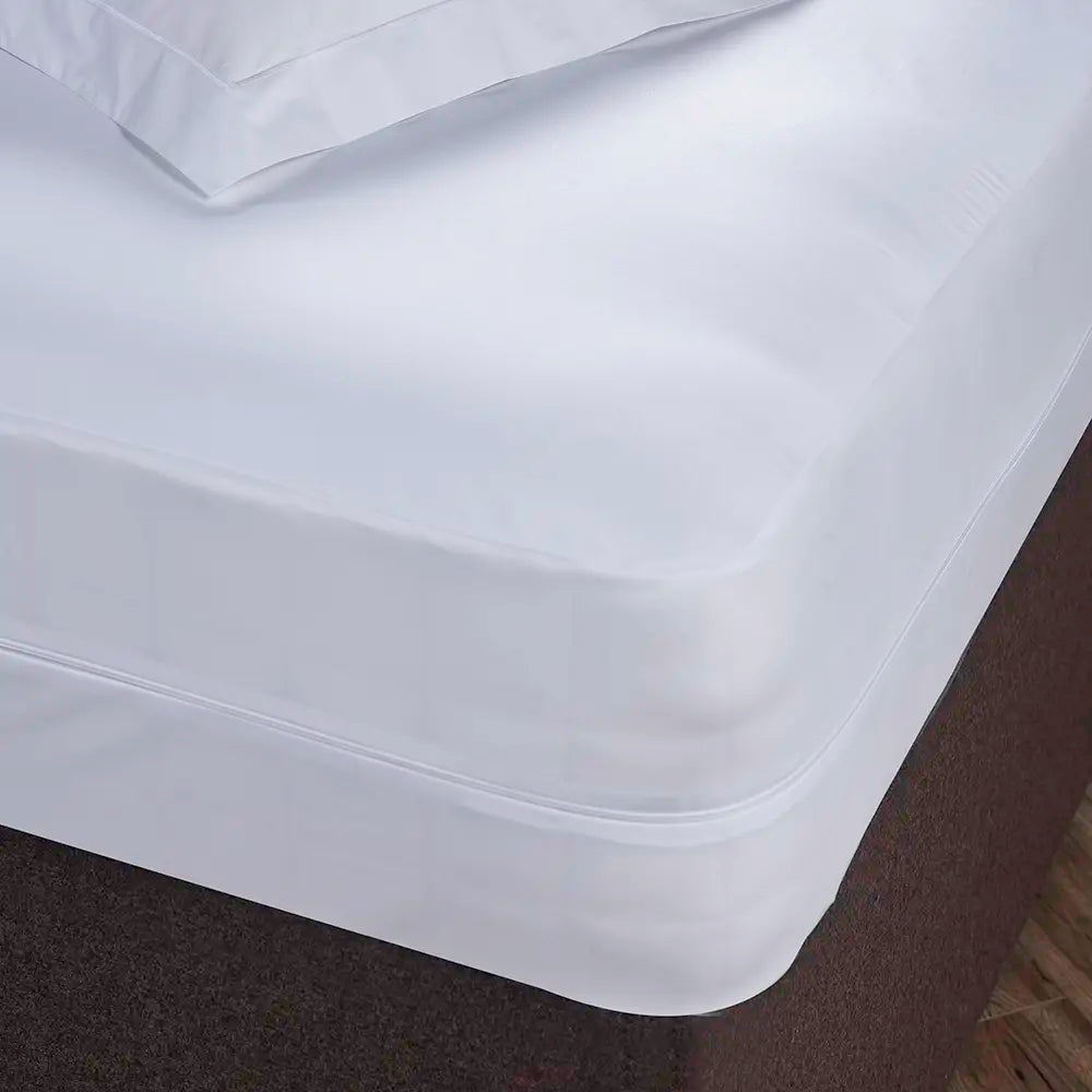 corner fit of waterproof and fully-sealed mattress encasement