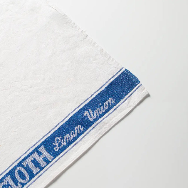 Linen Union cloths are high-quality, versatile cloths for drying dishes and glassware and polishing glass surfaces