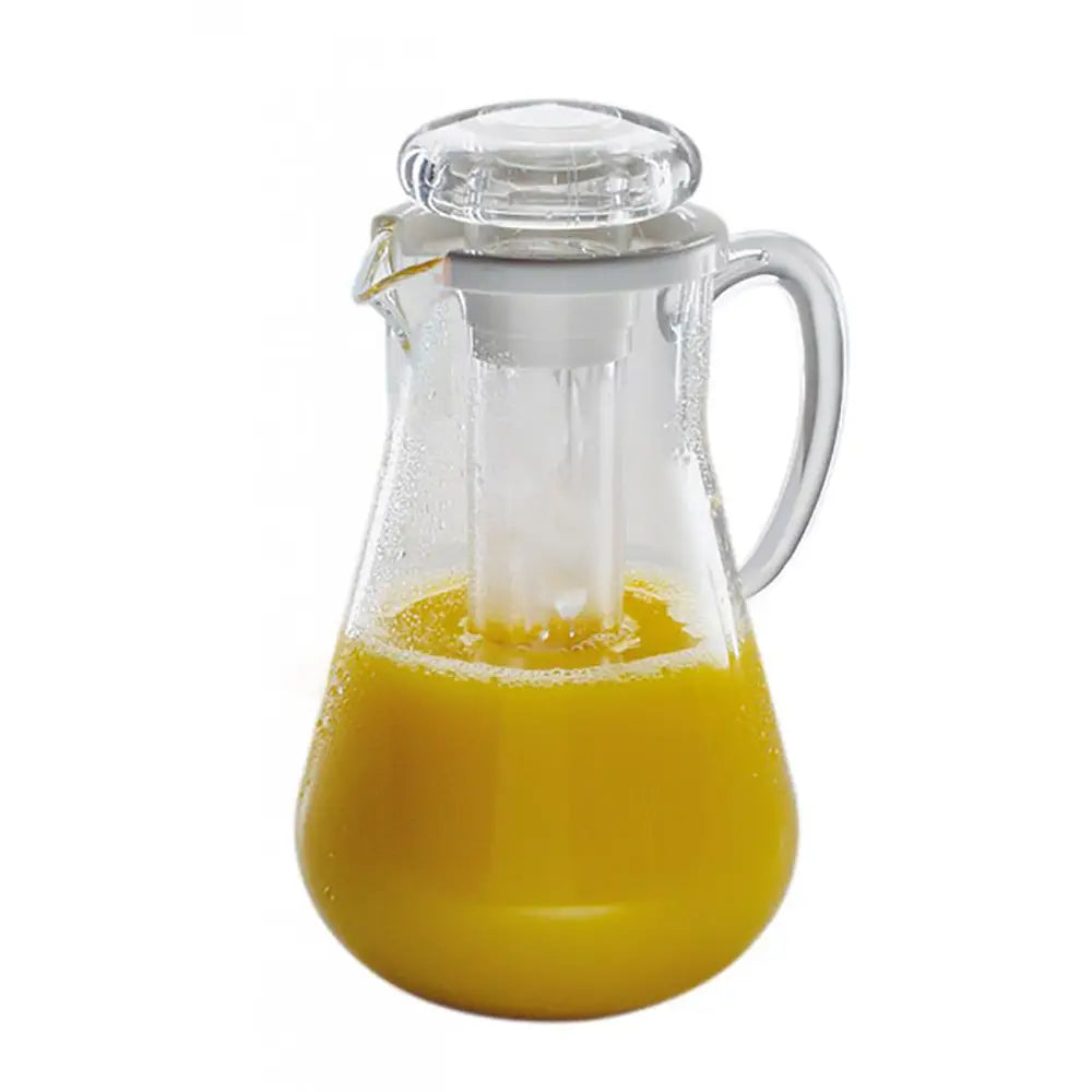 Juice Jug With Ice Core 3L on white ground