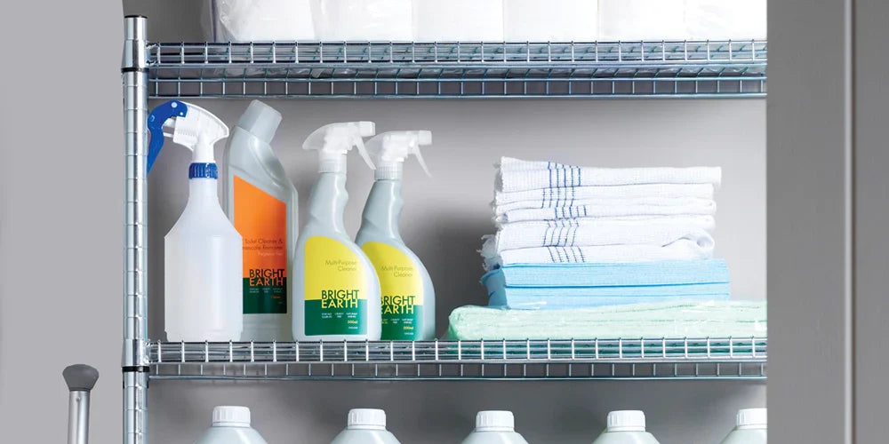 Free Download: The Ultimate Self-Catering Spring Cleaning Checklist