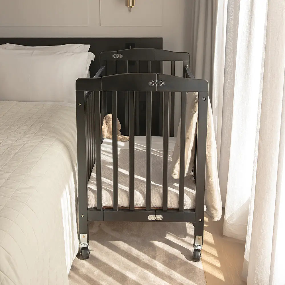 Limea Folding Cot