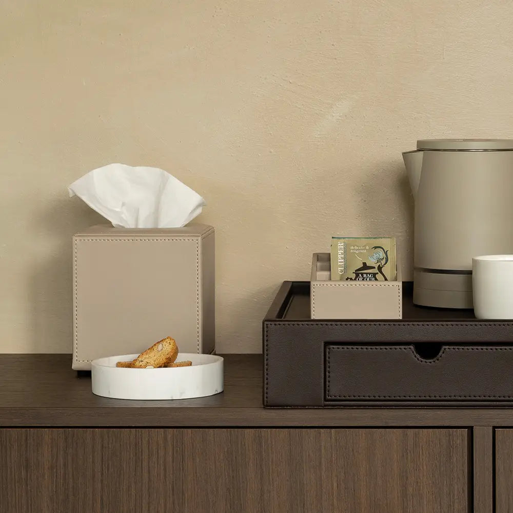 Manam Tissue Box Cover