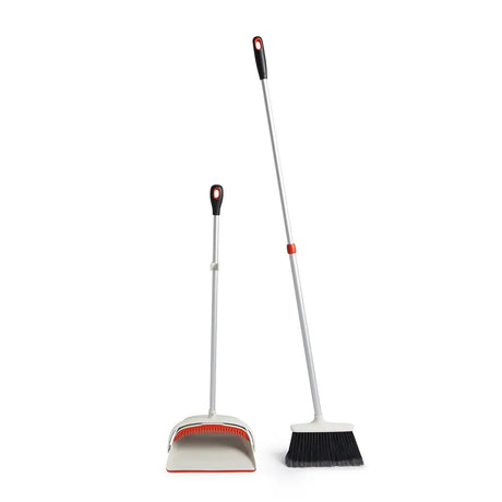 Oxo Upright Sweep Set