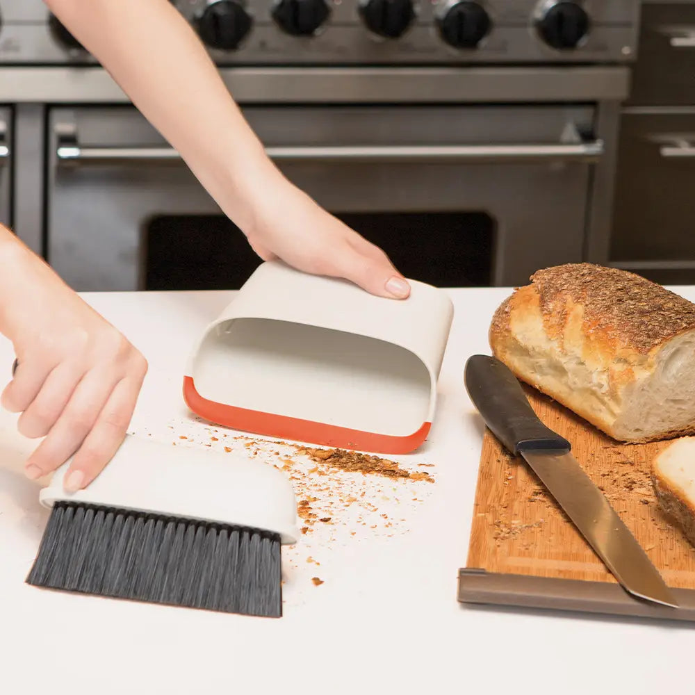 Oxo Compact Dustpan & Brush