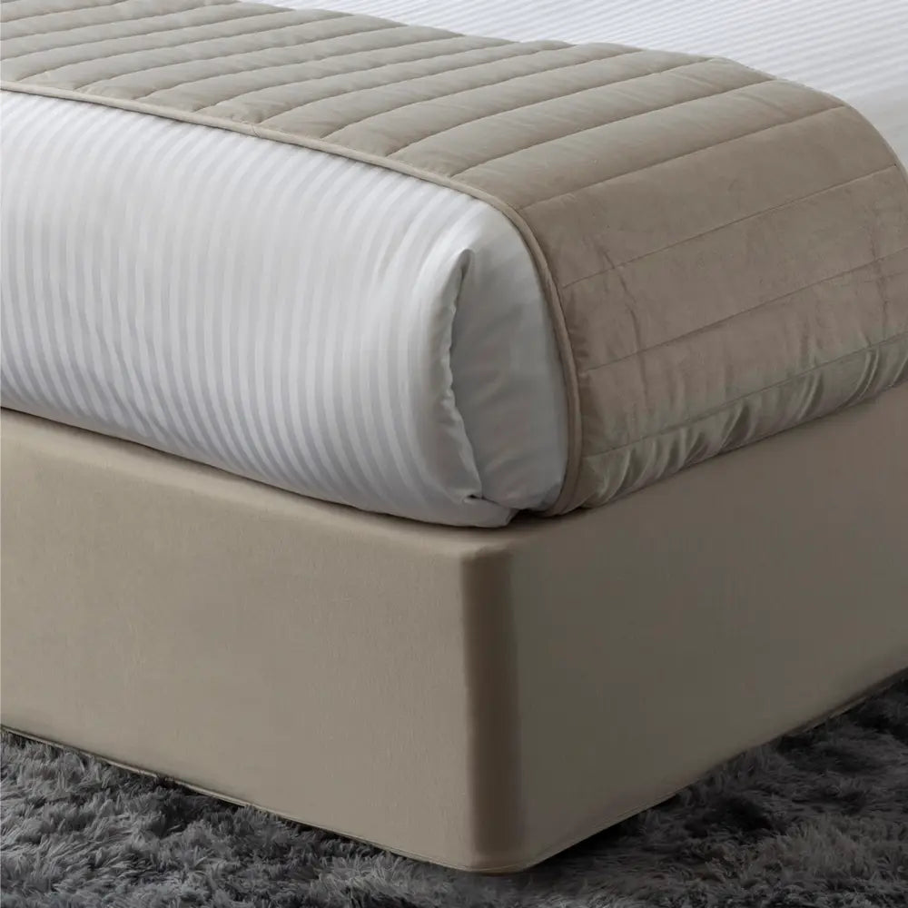 Linen jersey cotton bed base wraps