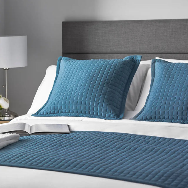 Cobalt Crompton quilted runner 